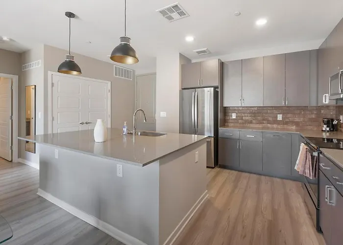Landing Chic 1bd Pool Gym Apartamento Phoenix