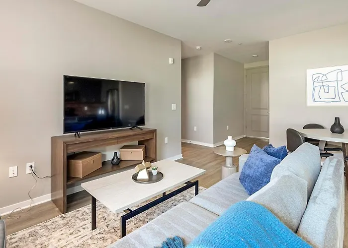 Landing Chic 1bd Pool Gym Phoenix