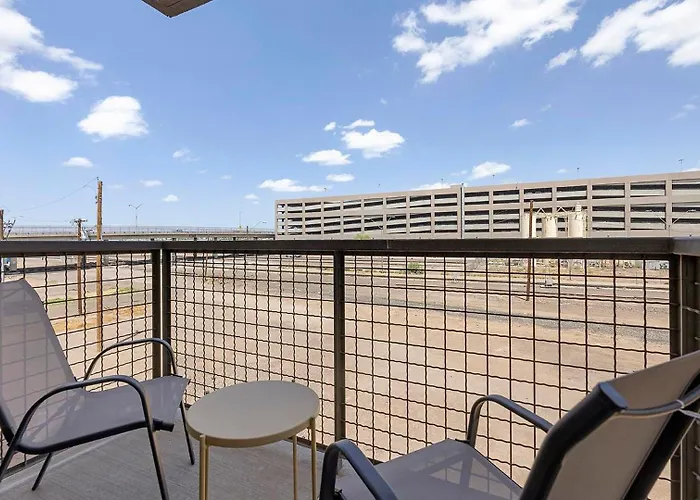 Landing Chic 1bd Pool Gym * Phoenix