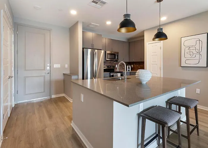 Landing Chic 1bd Pool Gym Phoenix
